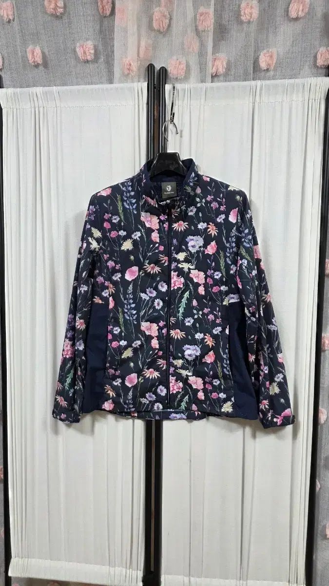 BLACK YAK 防風ジップアップアウター (95) 6,002円