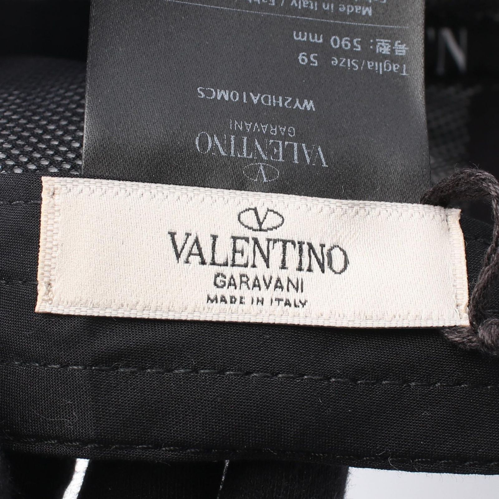ヴァレンティノ・ガラヴァーニ Valentino Garavani キャップ VLTN 