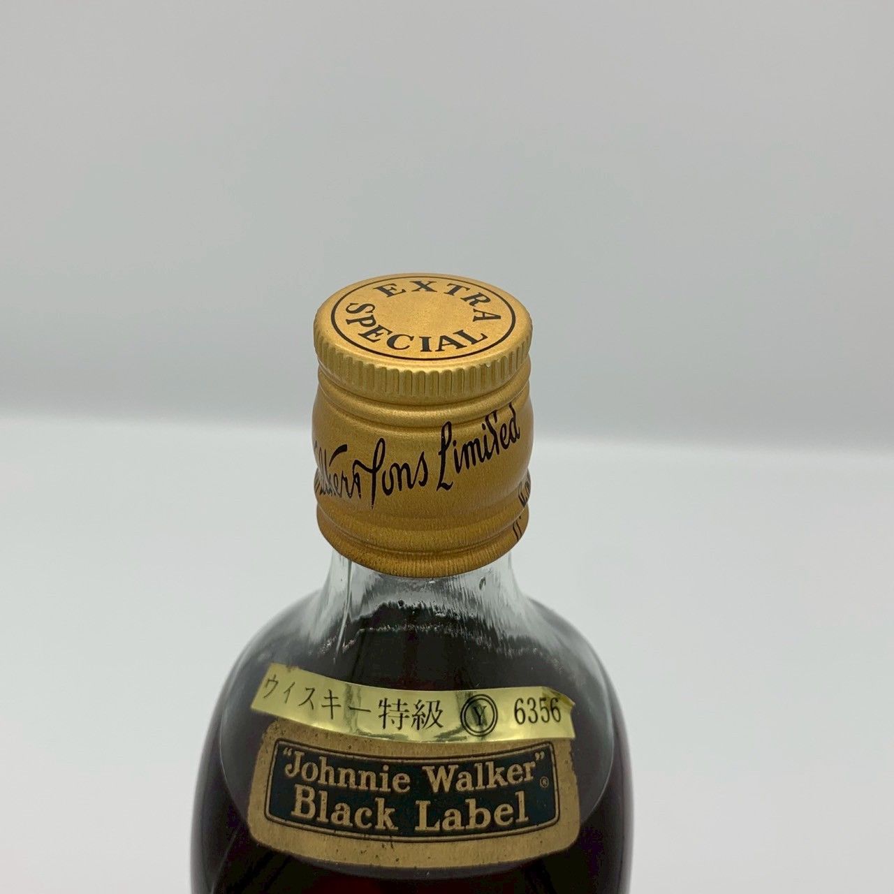ジョニーウォーカー ブラックラベル 特級 金キャップ 760ml - メルカリ