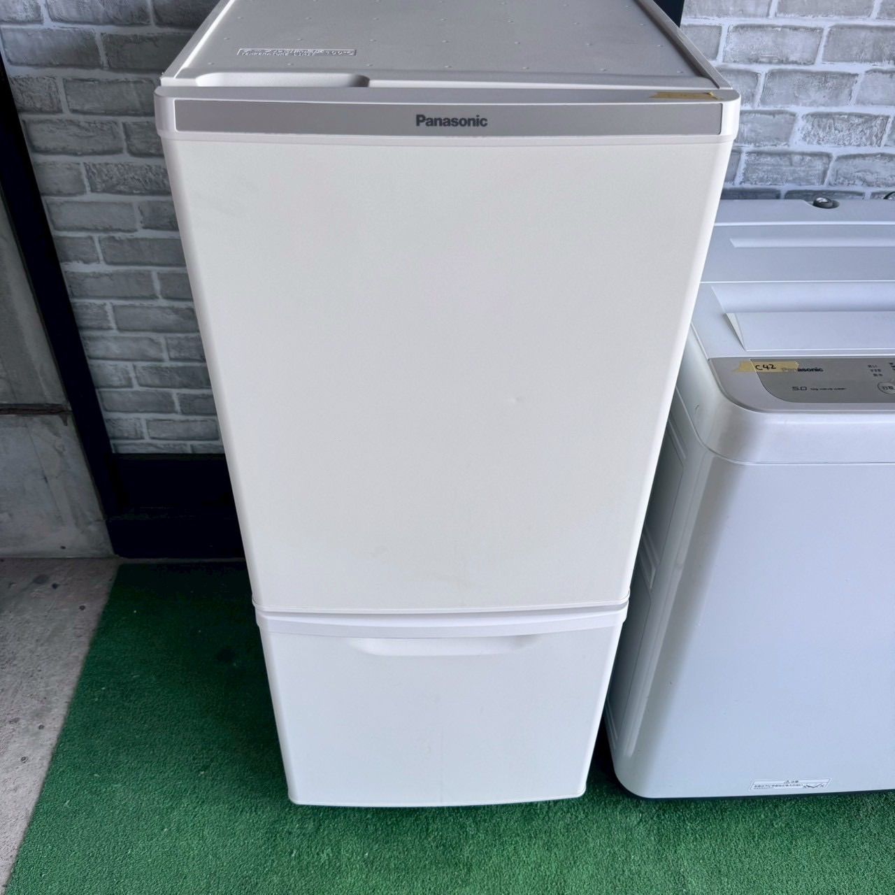 パナソニック Panasonic 冷蔵庫 2021年製 NR-B14DW-W 洗濯機 2020年製 
