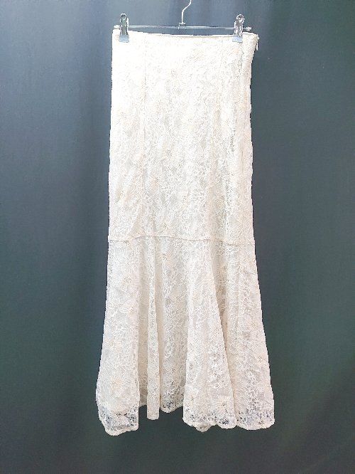 ◇ continuer de NICE CLAUP 総レース 花柄 バックゴム ロング丈 フレア スカート サイズM クリーム レディース E 【1310300000891】