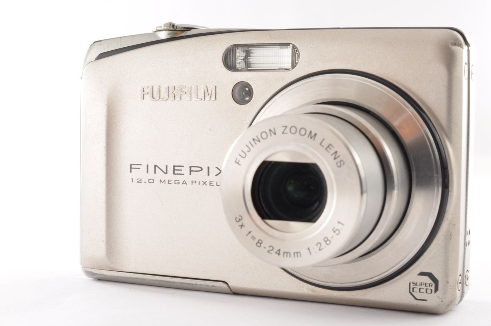FUJIFILM FinePix F50fd DIGITAL Camera シルバー デジカメ デジタルカメラ 富士フイルム 11,396円