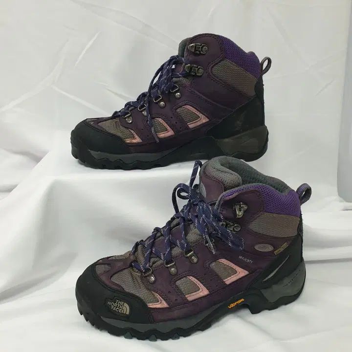 ドゥハヴィンテージ 240 ザ・ノース・フェイス ミッド ゴアテックス トレッキングシューズ 登山靴
