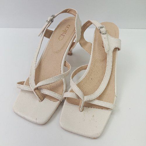 ◇ Chico チコ かかとストラップ きれいめ フェミニン トングサンダル サンダル パンプス サイズS アイボリー レディース E 【1404020017816】