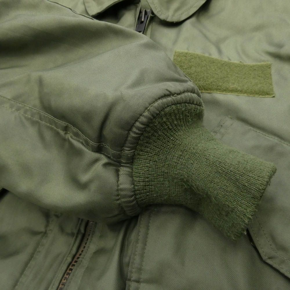 ヴィンテージ VINTAGE SP0100-03-D-4128 00s 03年製 US ARMY 米軍実物 CWU-45/P フライト ジャケット VALLEY APPAREL社 モスグリーン系 M【中古】 ヴィンテージ VINTAGE SP0100-03-D-4128 00s 03年製 US ARMY 米軍実物 CWU-45/P フライト ジャケット VALLEY APPAREL社 モスグリーン系 M【中古】