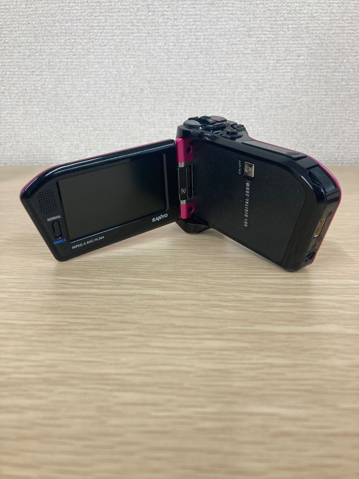通電動作未確認】サンヨー SANYO Xacti DMX-HD800(P) ピンク【カメラ1