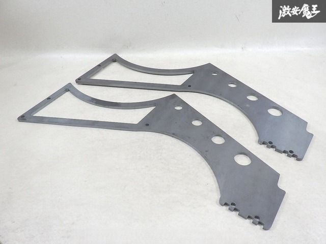 【ストア出品】 社外 バックマウント バーチカルマウント ウイング GT ステー 左右セット 車 鉄 汎用 全長 約70.2cm 棚25-1