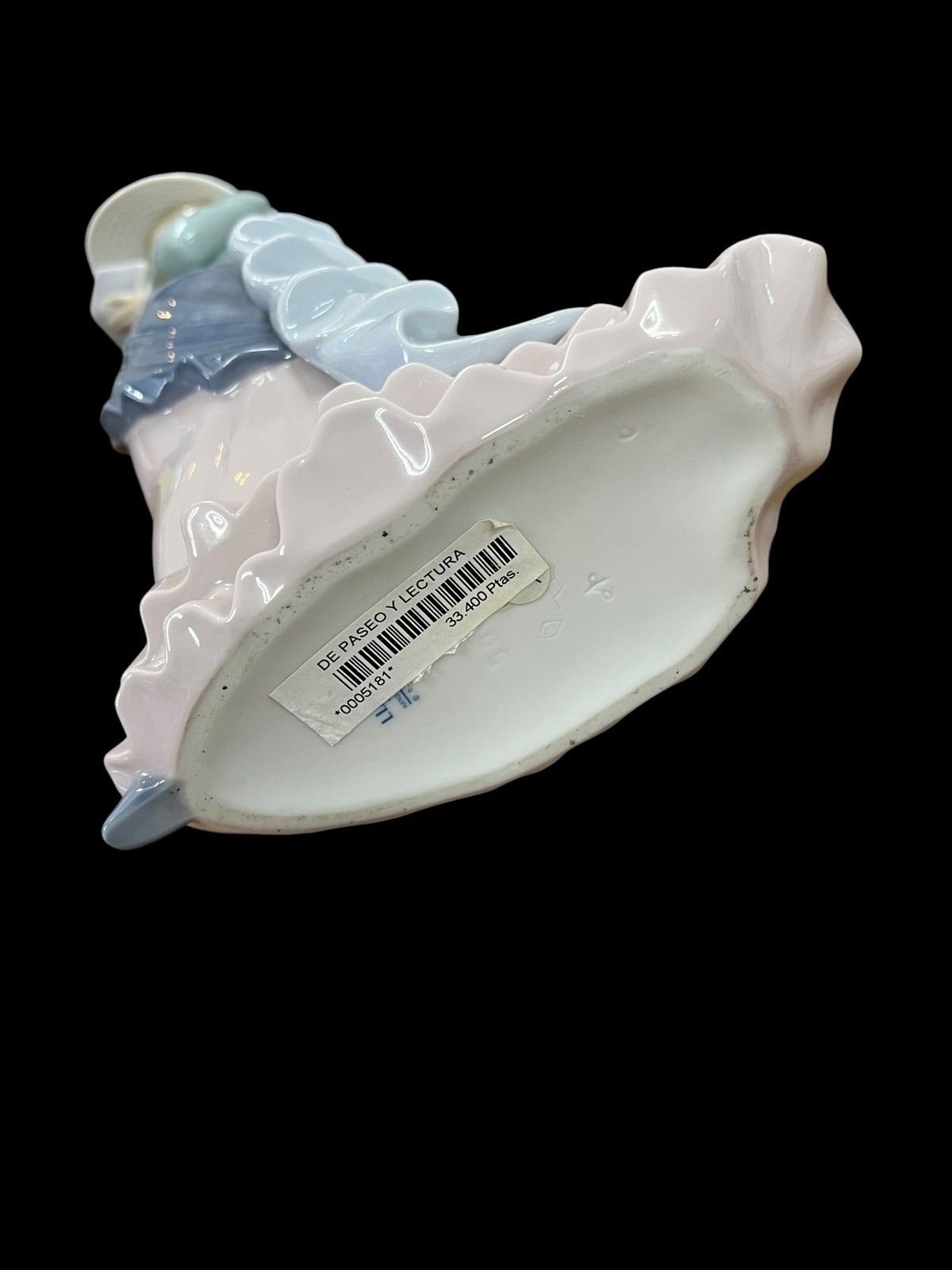 リヤドロ　読書する貴婦人　廃盤 iΦ【廃盤品】希少 美品 LLADRO 読書する貴婦人 - メルカリ