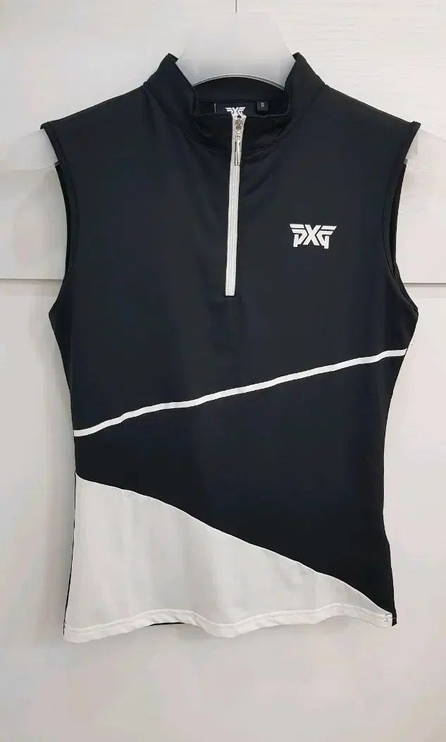 PXG ブラック/白 レディース ゴルフ ノースリーブ Tシャツ S
