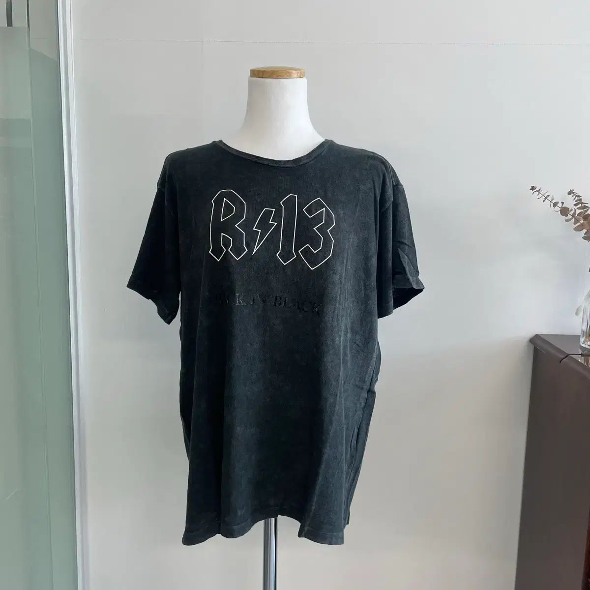 R13 ブラック ウォッシュ 半袖 Tシャツ