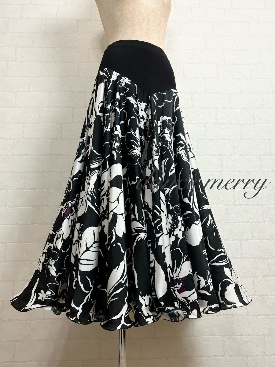 ＊新品　パソドブレ　パソ　ワルツ　社交ダンス　スカート　黒　ピンク　紫　4705 新品 フレアー最大！ パソドブレ パソ ワルツ 社交ダンス スカート 黒