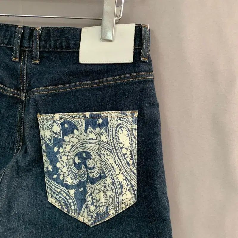 28インチ EVISU エヴィス ベイズリー バンダナ ストレッチ デニム ショーツ デニムハーフパンツ