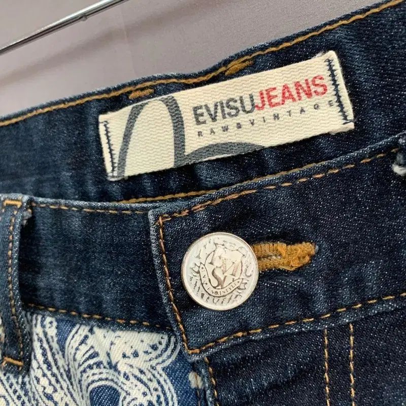 28インチ EVISU エヴィス ベイズリー バンダナ ストレッチ デニム ショーツ デニムハーフパンツ