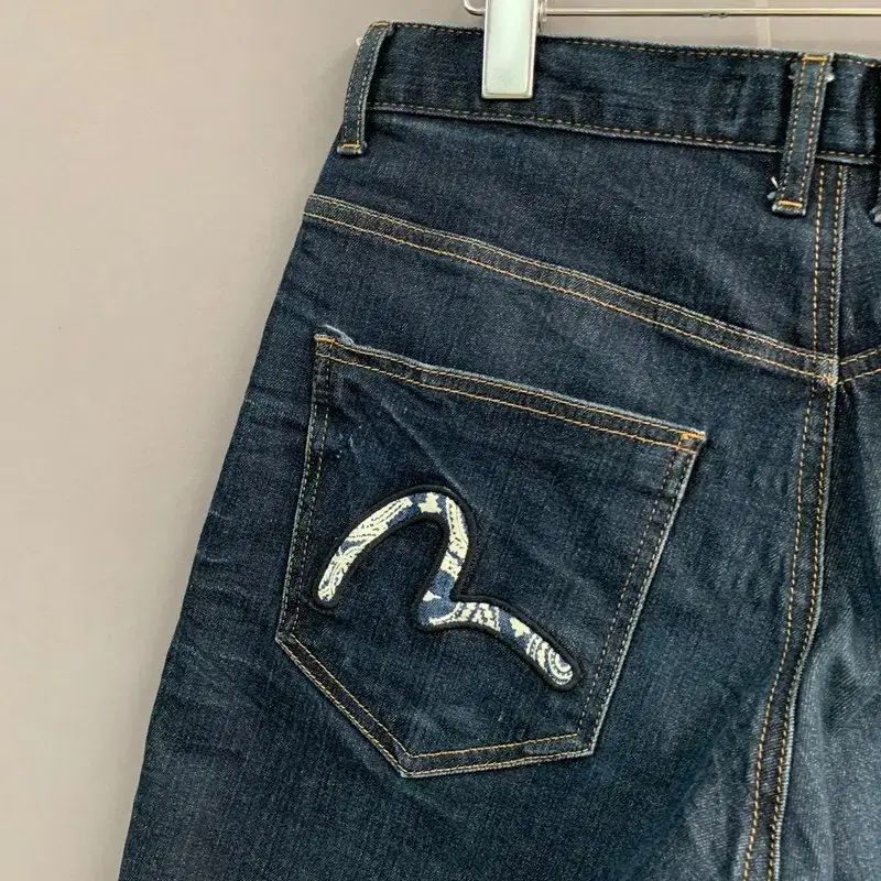 28インチ EVISU エヴィス ベイズリー バンダナ ストレッチ デニム ショーツ デニムハーフパンツ