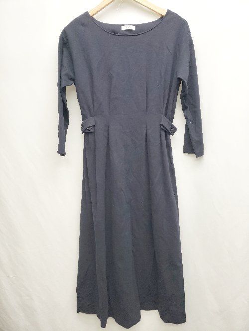 ◇ a.v.v アーヴェヴェ シンプル 無地 七分袖 膝下丈 ワンピース サイズM ネイビー レディース P 【1406180030391】