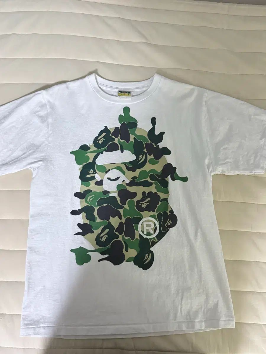 A BATHING APE ABC カモフラ REVEAL ビルド BIG APE HEAD Tシャツ 白 グリーン 半袖T