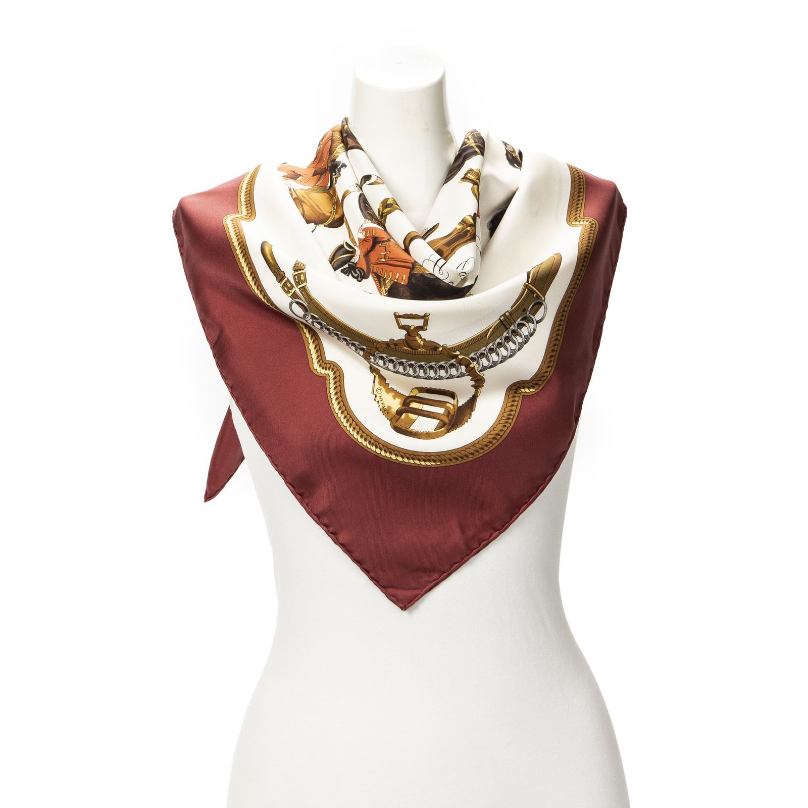 [中古] HERMES エルメススカーフマルーン、茶色、金100% ツイルシルクA
