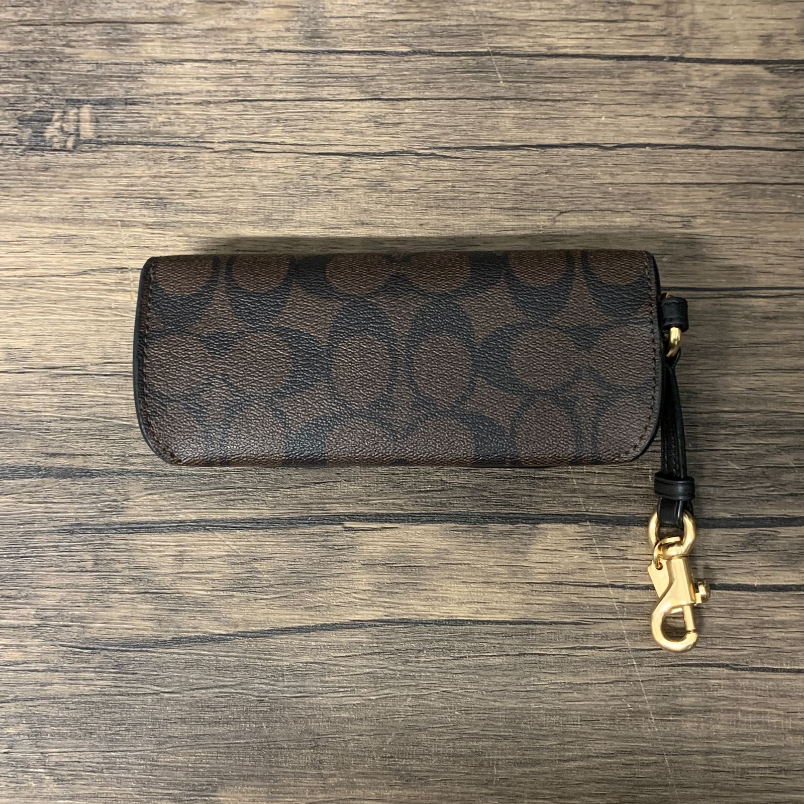 むつ85-051561] [併売] COACH シグネチャー メガネケース 73639 - メルカリ