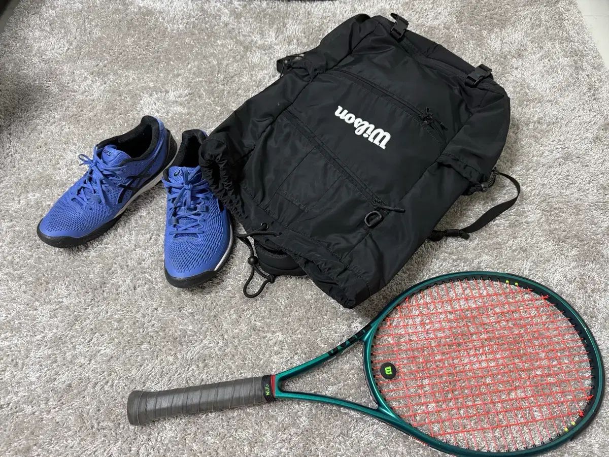 Wilson(ウィルソン) テニス BLADE v9 バッグ / asics アシックス テニスシューズ 出品