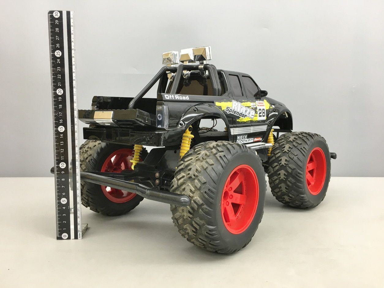 オフロードラジコン スピードシティ RC 1/10 モンスタートラック
