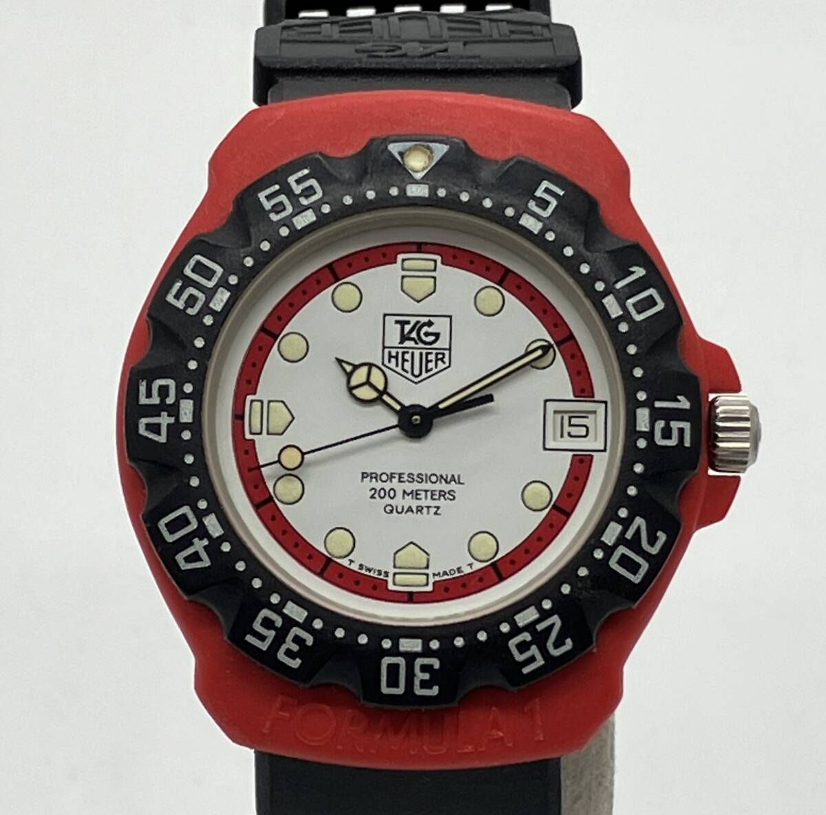 【稼動品】TAG HEUER タグ・ホイヤー 385.513 フォーミュラ1 クォーツ アナログ デイト表示 黒 赤 白 メンズ 腕時計