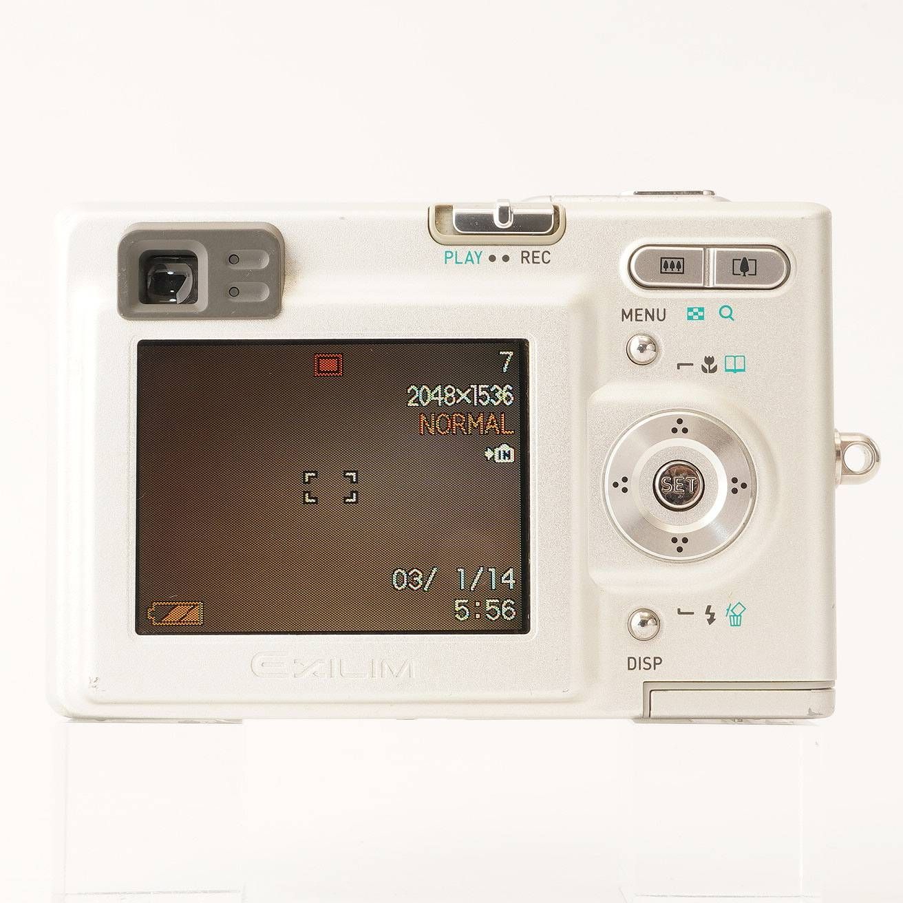 カシオ Casio EXILIM EX-Z3 シルバー 3x 光学ズーム - メルカリ
