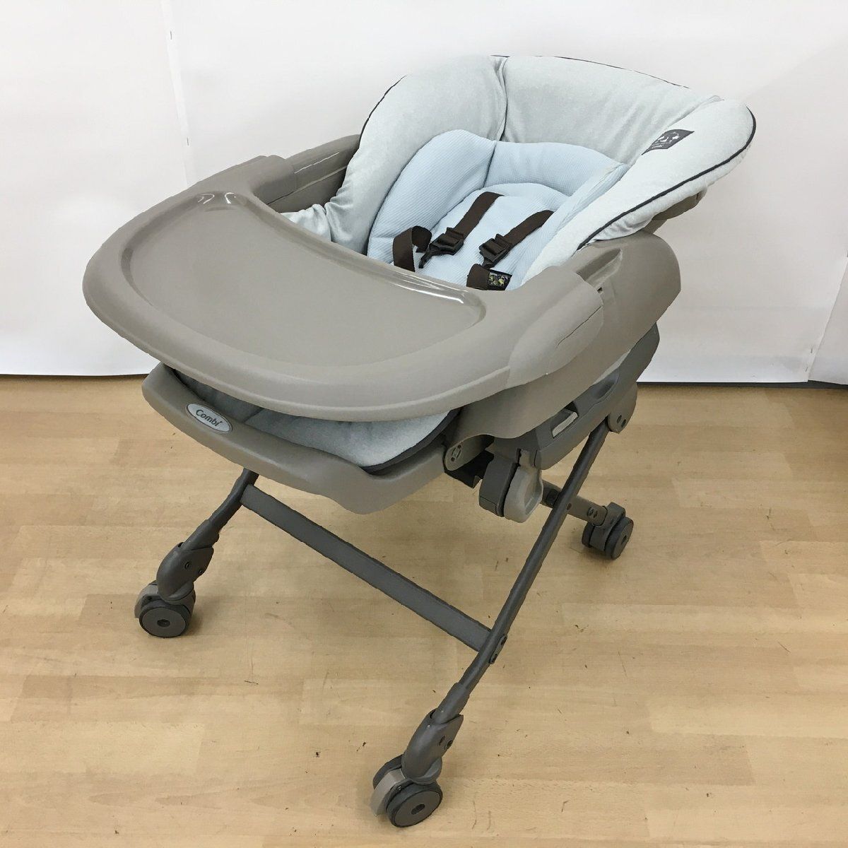 コンビ combi 電動バウンサー ネムリラAT ハイローチェア 2510LS080 椅子・チェア コンビ combi 電動バウンサー ネムリラAT ハイローチェア
