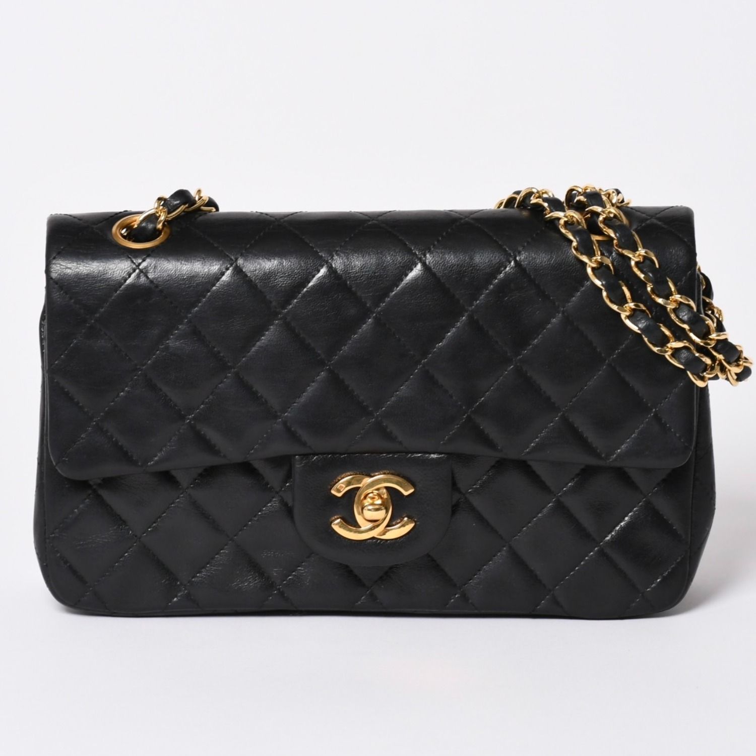 CHANEL シャネル マトラッセ23 Wフラップ Wチェーンショルダーバッグ A2500 1番台 ココマーク ラムスキン ブラック 美品 中古 4a002376