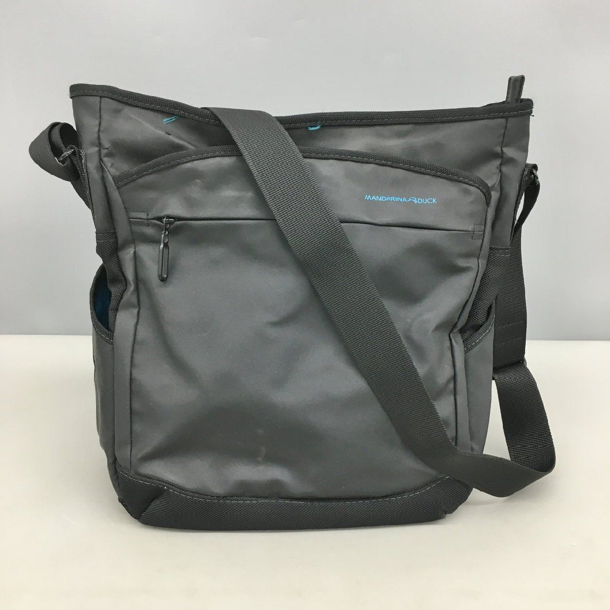 マンダリナダック MANDARINA DUCK ショルダーバッグ ブラック ACE 