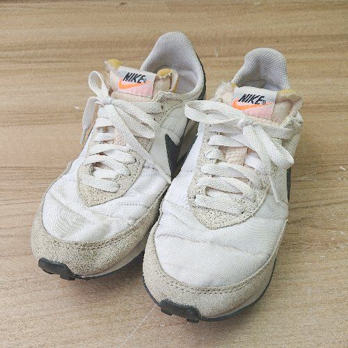 ◇ NIKE ナイキ スニーカー サイズ23.0 ホワイト レディース E 【1406180081300】