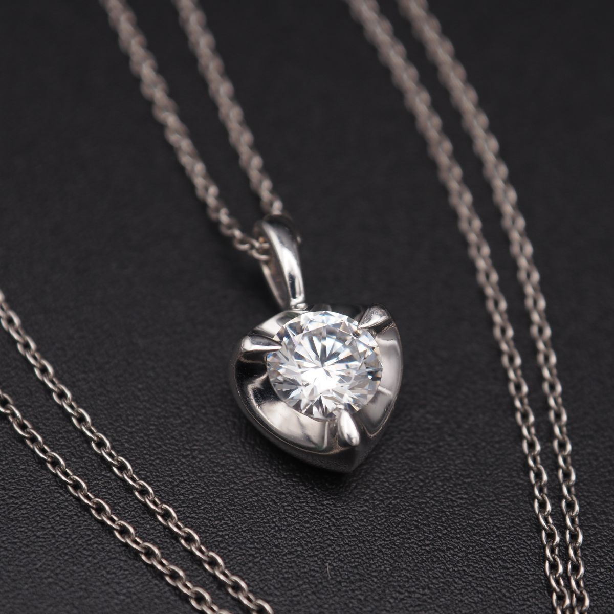 W977 キュービックジルコニア CZ STERLING SILVER925刻印 ペンダント ネックレス デザイン シルバー