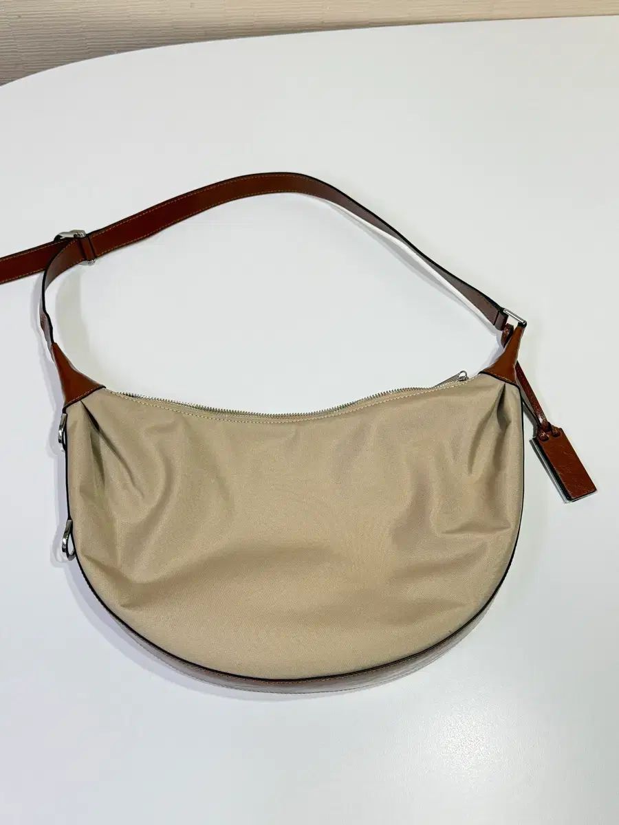 JOY GRYSON(ジョイグライソン) ジュン HOBO BAG Mサイズ ナイロン ベージュ