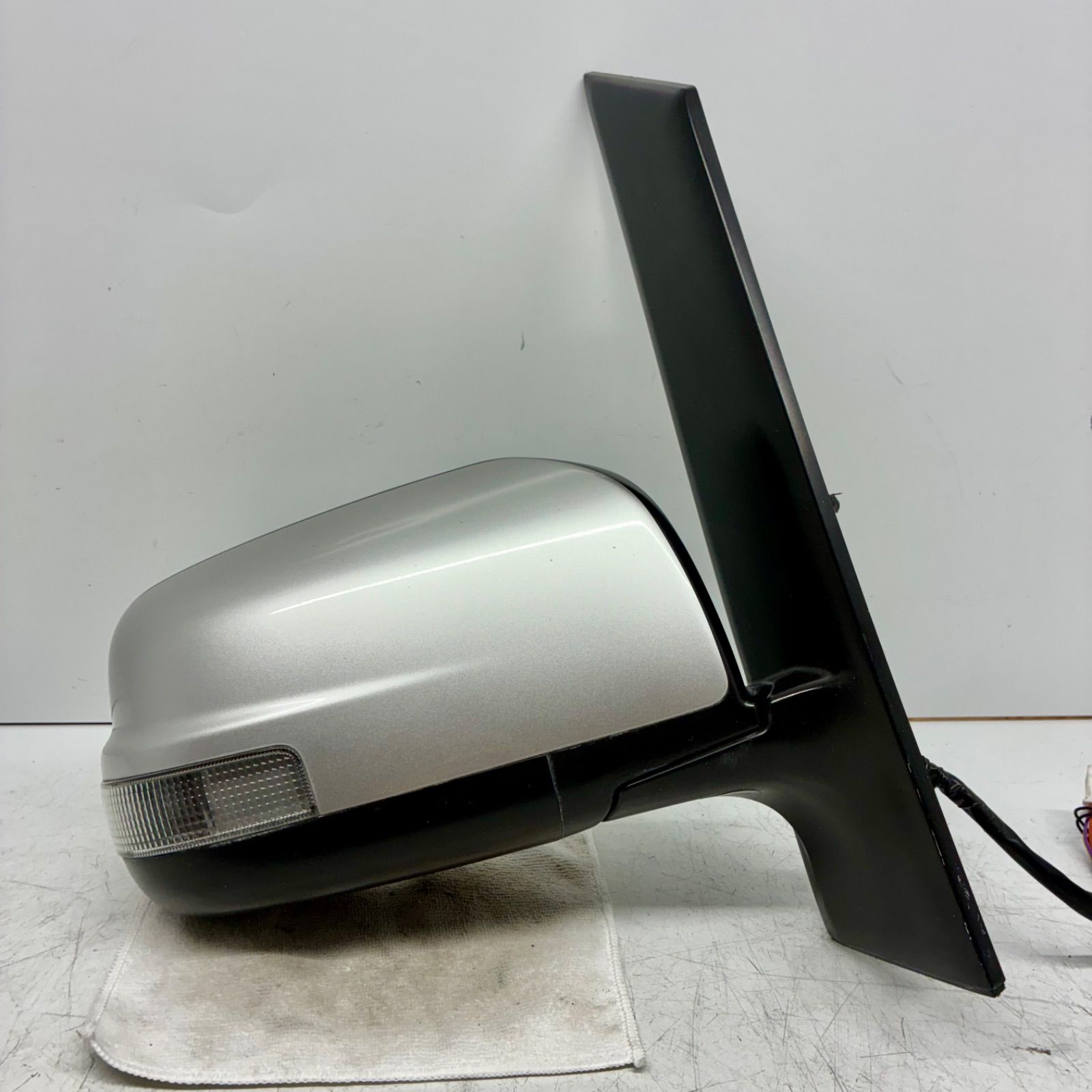 日産 C25 CC25 NC25 CNC25 セレナ ドアミラー サイドミラー 右 右側 