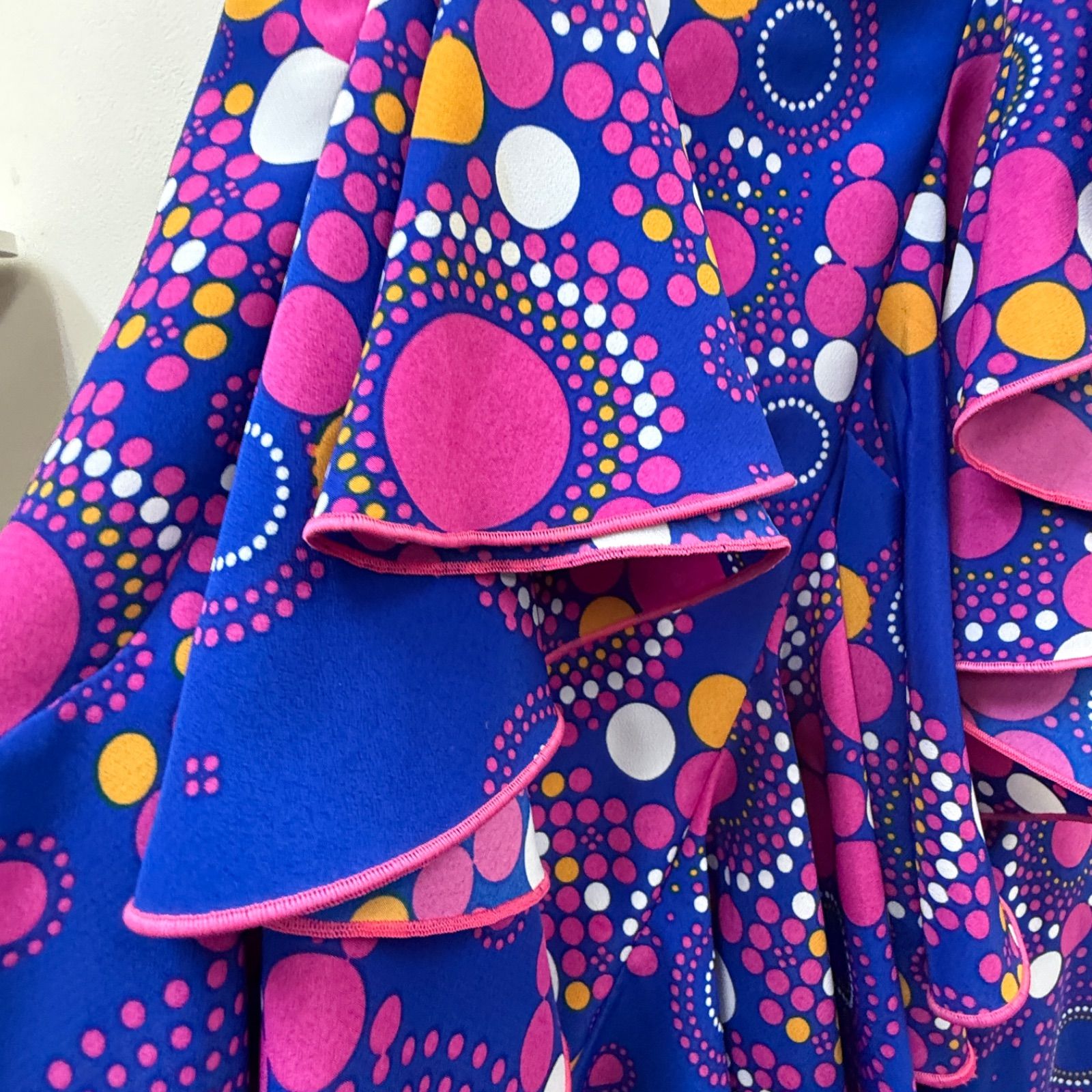 CANELA PURA】フラメンコ衣装 ドレス ワンピース 青 赤紫 水玉 フリル 
