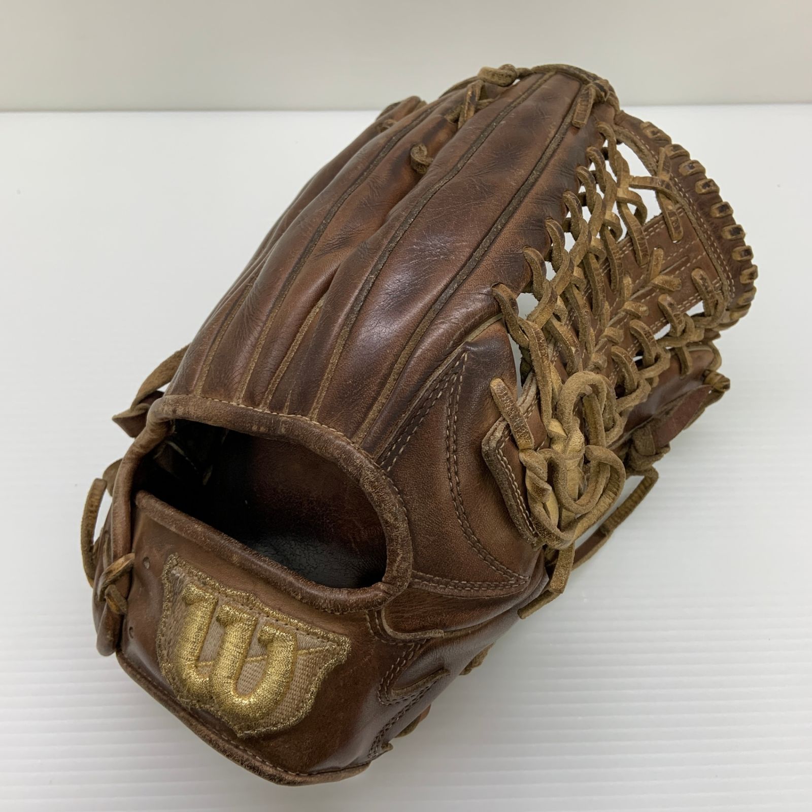ウィルソン Wilson ウィルソンベア WTAHBVD8G 硬式 大人 一般 外野手用 グローブ グラブ 右投げ 中古品 グローブ袋付き 野球 8656