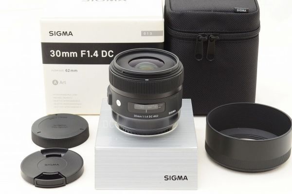 ☆極上美品☆ SIGMA シグマ 30mm F1.4 DC HSM Art 元箱 付属品 Canon用 ♯26050901