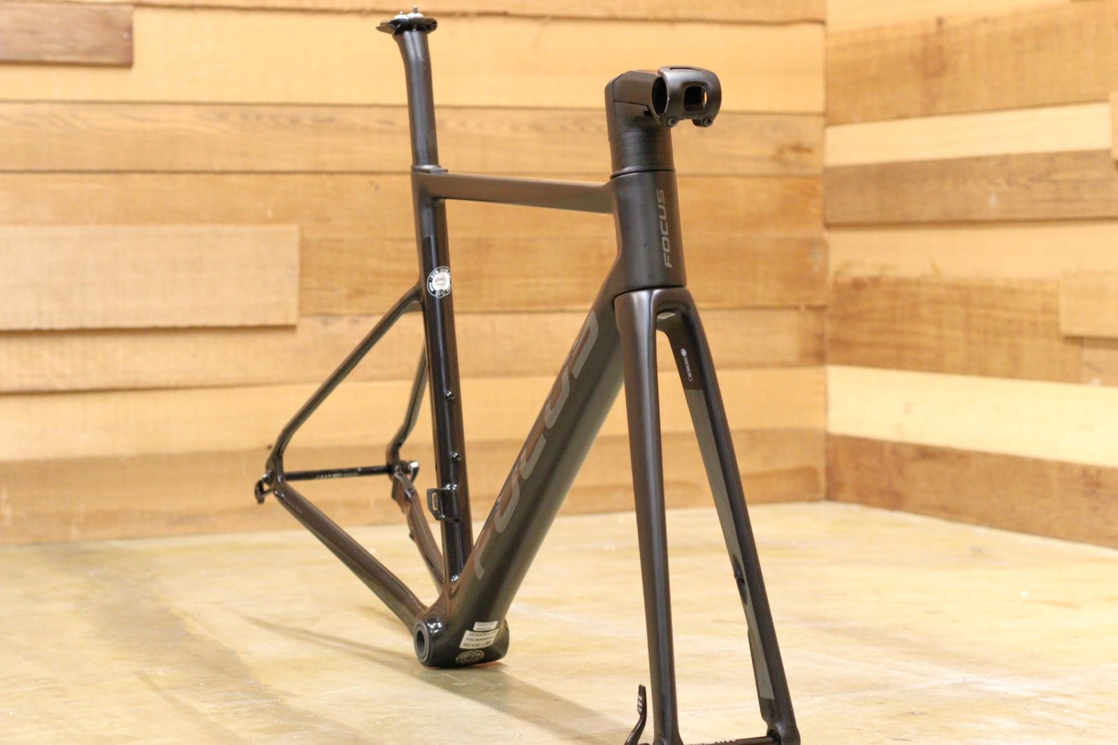 フォーカス FOCUS イザルコマックス ディスク IZALCO MAX DISC 9 2022