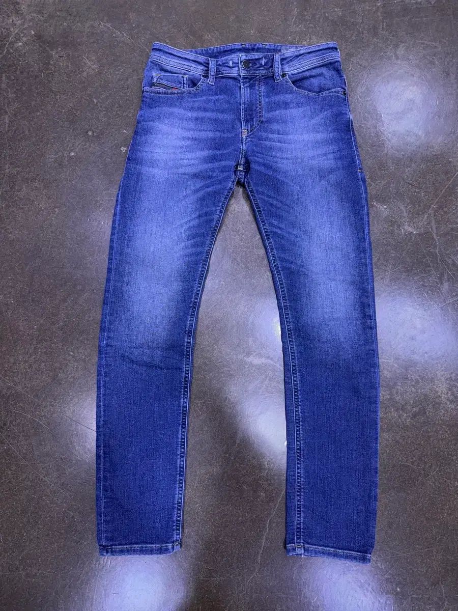 DIESEL トマー CB-NE スリムフィット ストレッチ ヴィンテージ ウォッシュ デニムパンツ 30