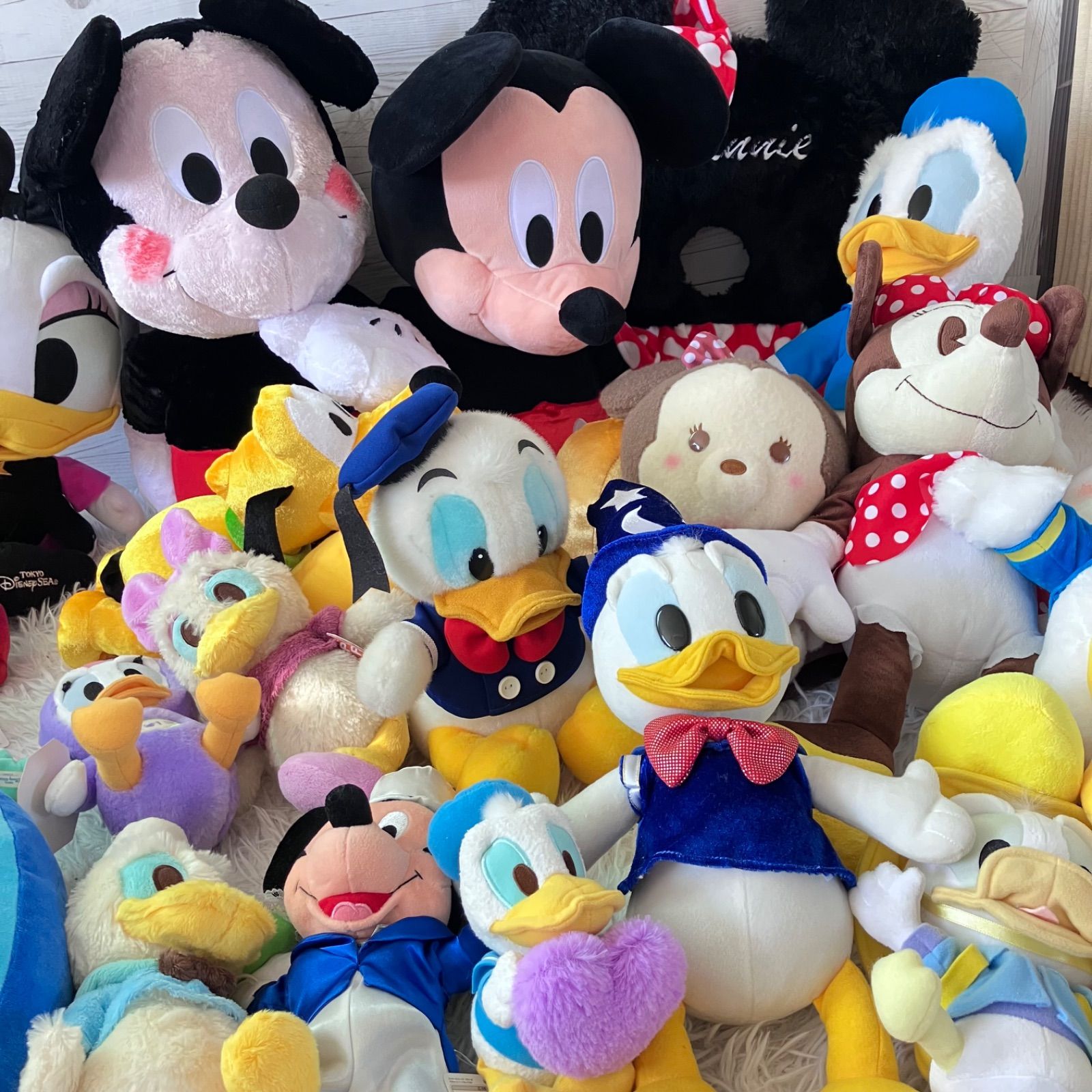 平成レトロ　ディズニー　ぬいぐるみ　ミッキー　ミニー　ドナルド　デイジー　大きい Amazon.co.jp: ディズニー 11インチ ぬいぐるみ ミッキーミニーマウス