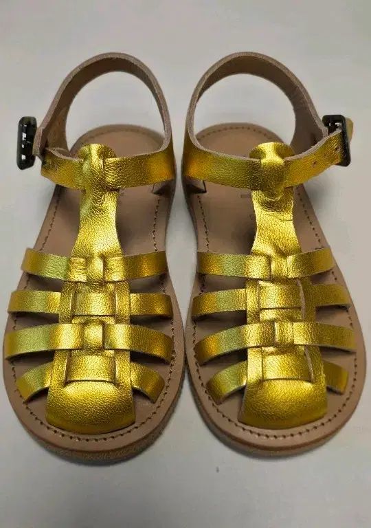 新品 赤ちゃんサンダル ユア(YOOA)サンダル タイニコットン GOLD サンダル 25(150)