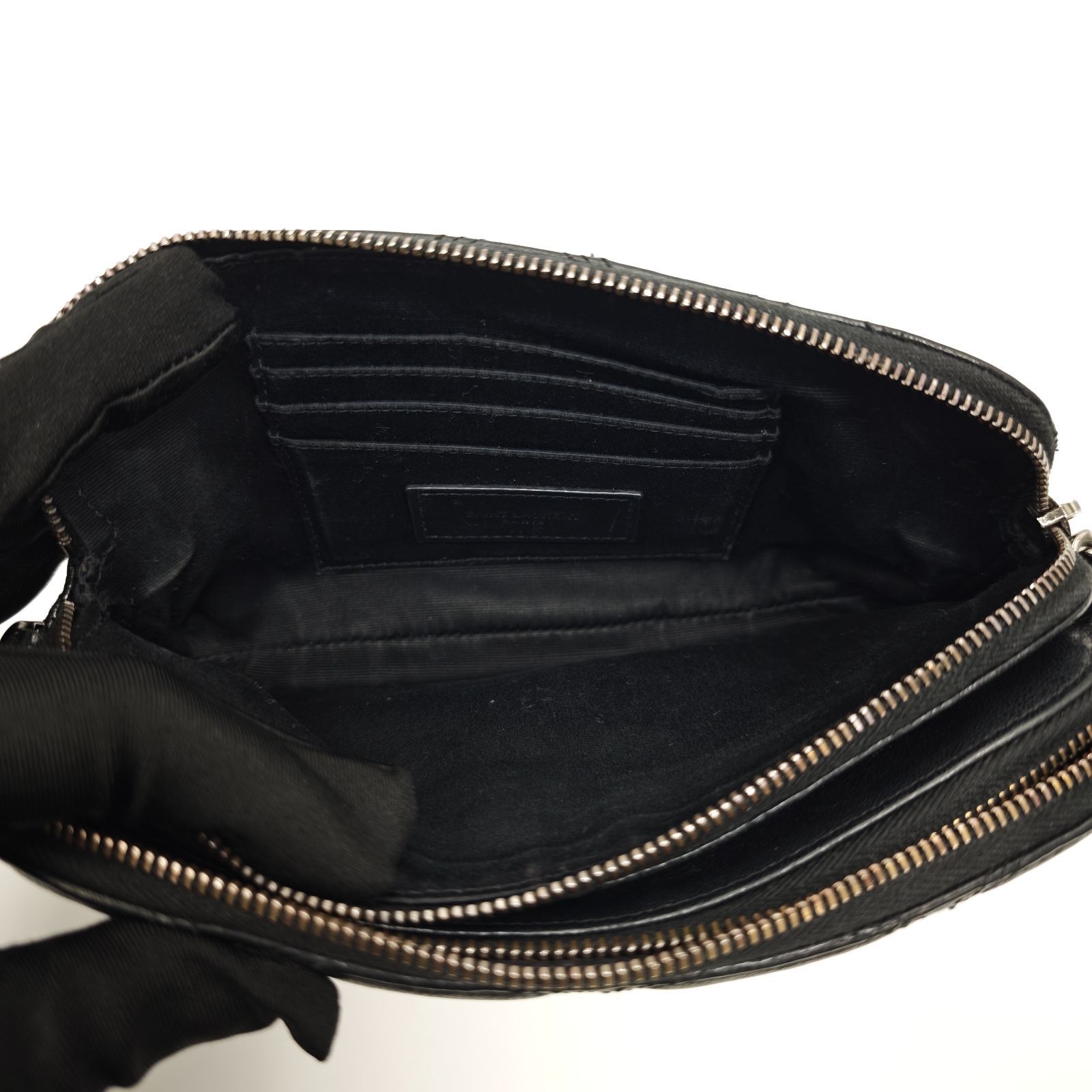 中古】YSL ベッキー ポーチ - メルカリ