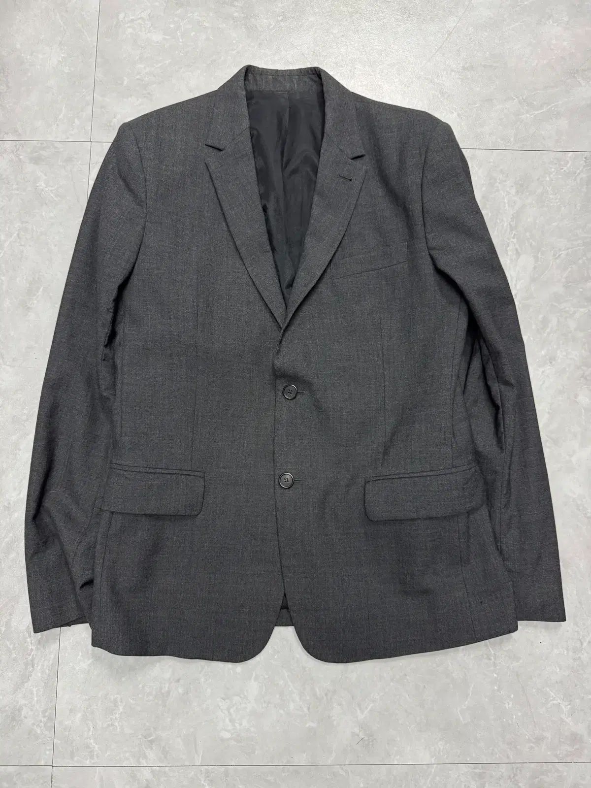 105 アミ AMI 10,965円
