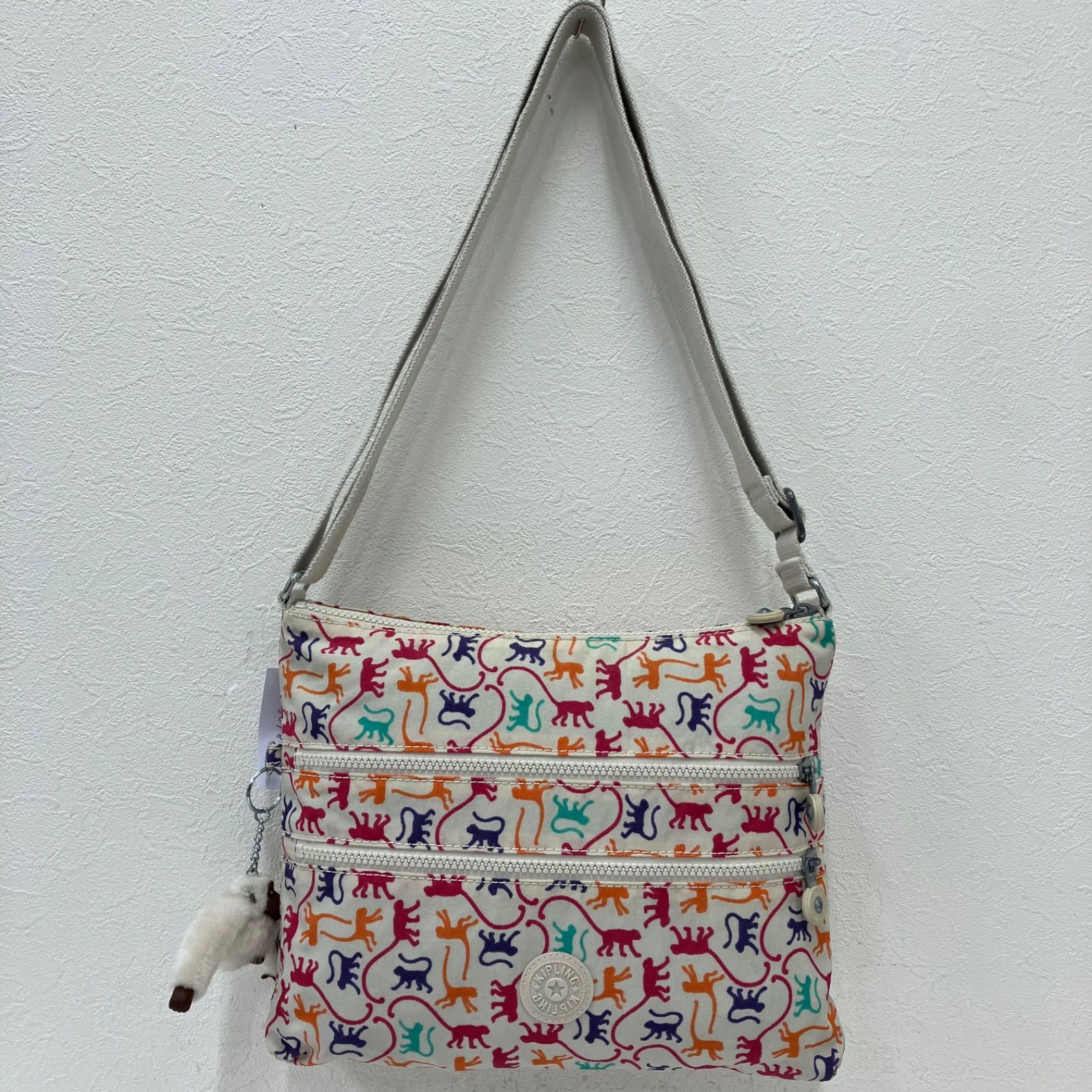 3098 KIPLING キプリング ショルダーバッグ モンキー柄 猿 総柄 ワン 