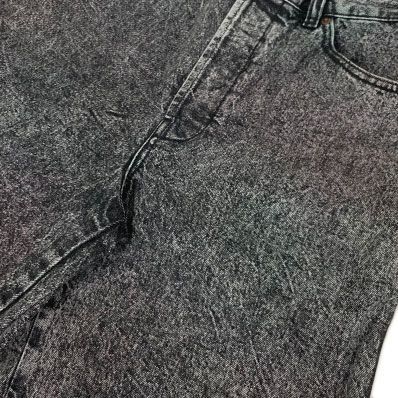 DIESEL ディーゼル 新品・アウトレット ハードストーンウォッシュ加工 デニムショートパンツ A02546-OHBAQ-02 D-MAXS-SP CALZONCINI ショートパンツ ハーフパンツ ムラペイント 黒 ブラック サイズ 28〜34 メンズ