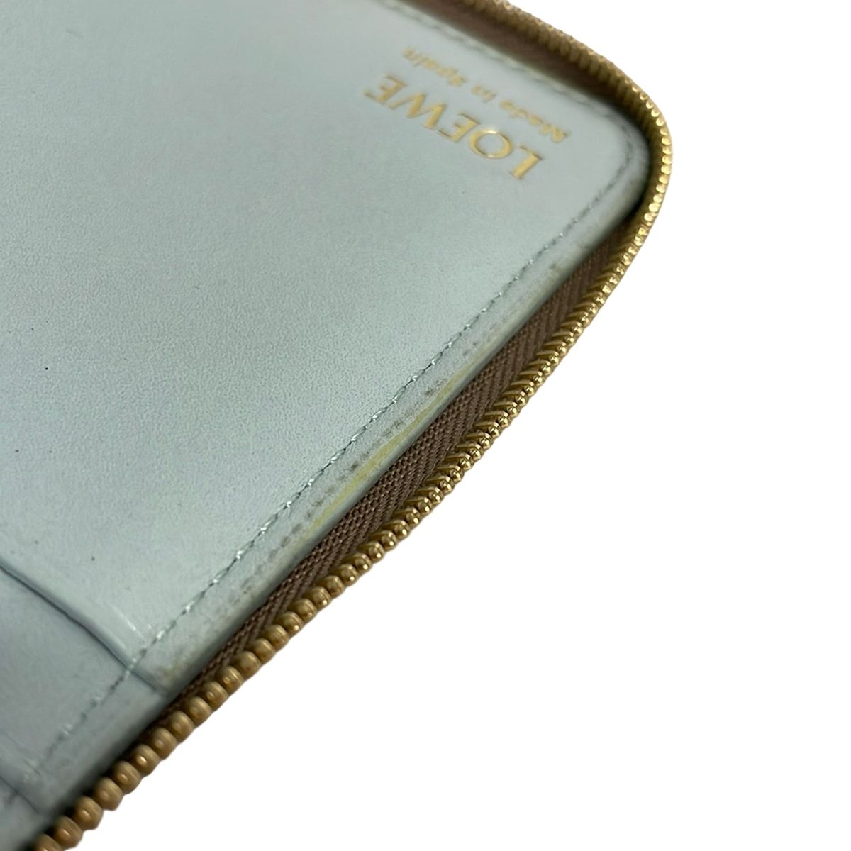 LOEWE(ロエベ) 2つ折り財布 - グレージュ×ライトブルー ラウンドファスナー レザー LOEWE(ロエベ) 2つ折り財布 - グレージュ×ライトブルー ラウンドファスナー レザー