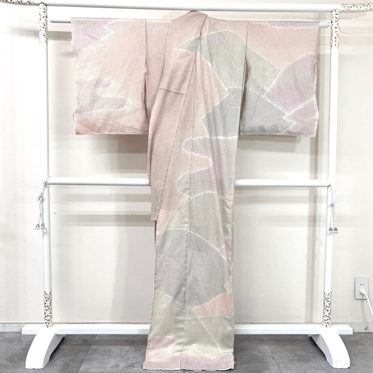 新古品 希少 豪華 総スワトウ刺繍 正絹 本場縞大島 訪問着 K1367 