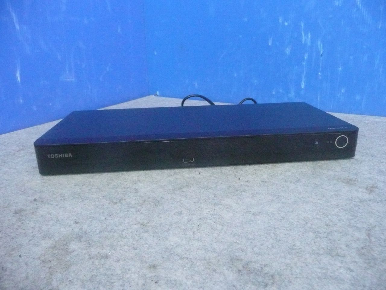 D715★美品★TOSHIBA REGZA ブルーレイレコーダー　DBR-W1010 動作品　送料無料　保証付★2605