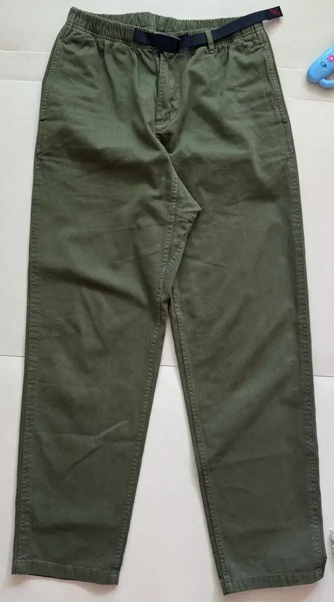 グラミチ パンツ オリーブ Mサイズ 6 5万