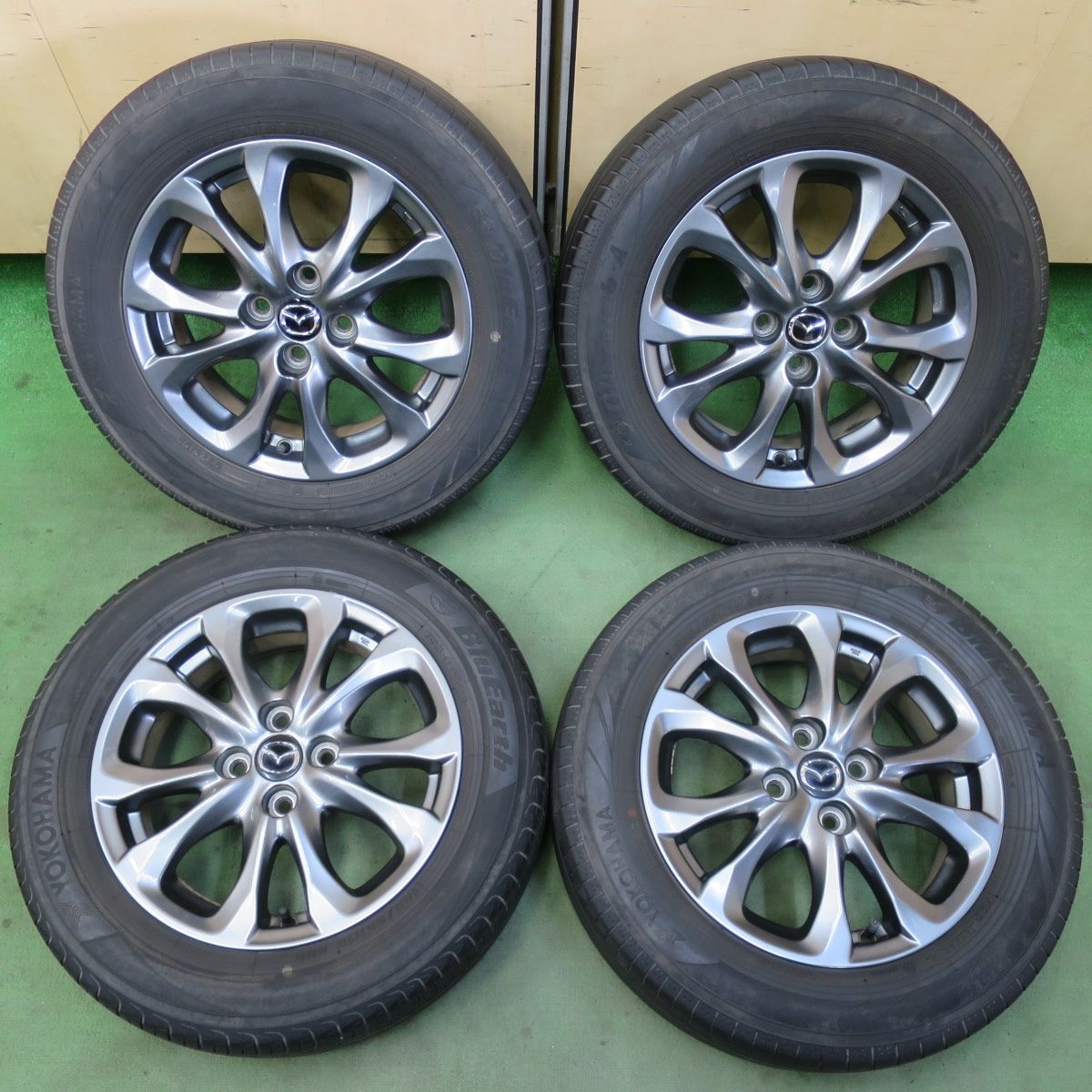キレイ★マツダ DJ デミオ 純正 185/65R15 ヨコハマ ブルーアース AE01F BluEarth-A AE50 15インチ PCD100/4H★6050810イノ