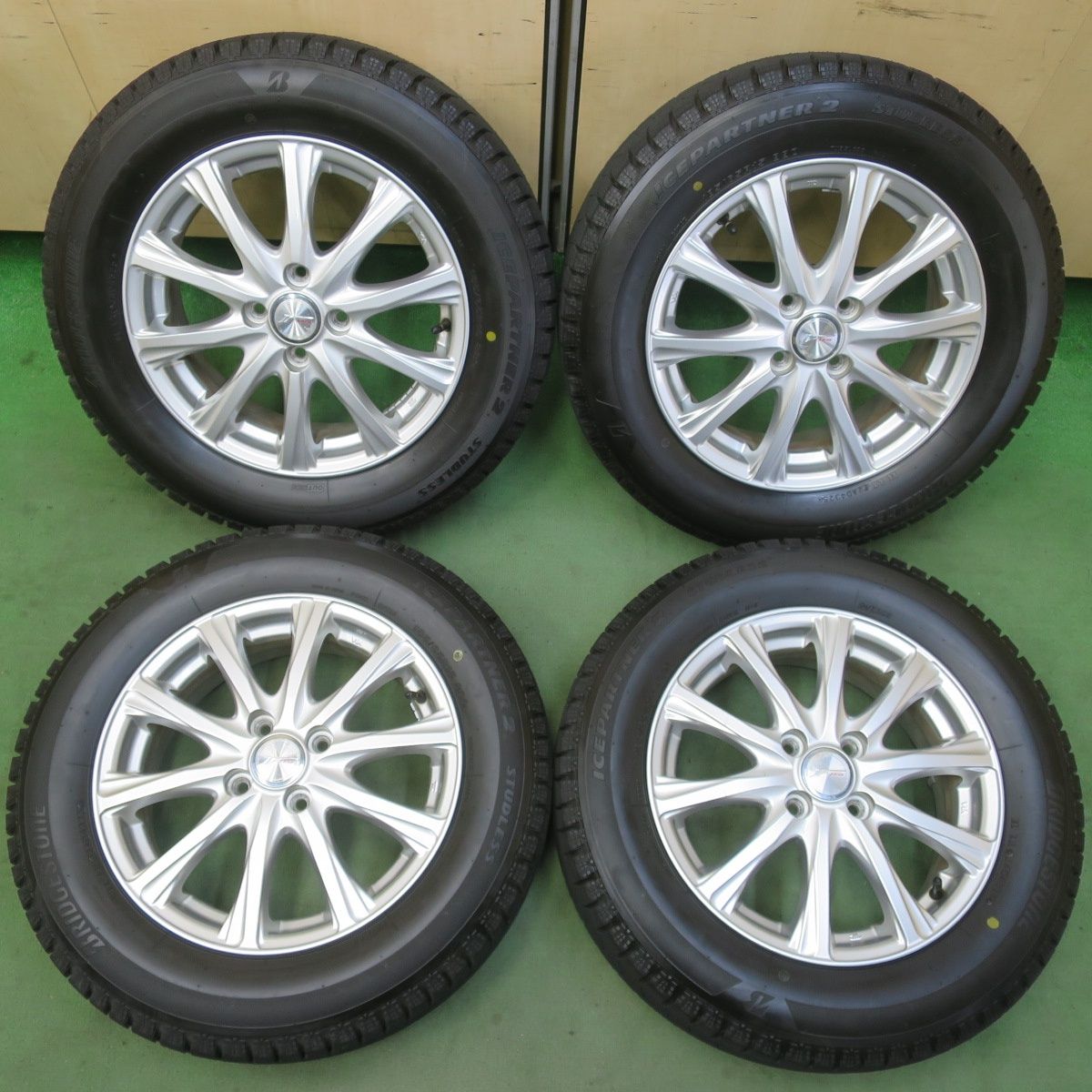 バリ溝！25年！ほぼ10分★スタッドレス 185/65R15 ブリヂストン アイスパートナー2 JOKER ジョーカー 15インチ PCD100/4H★6050807イス 29,120円